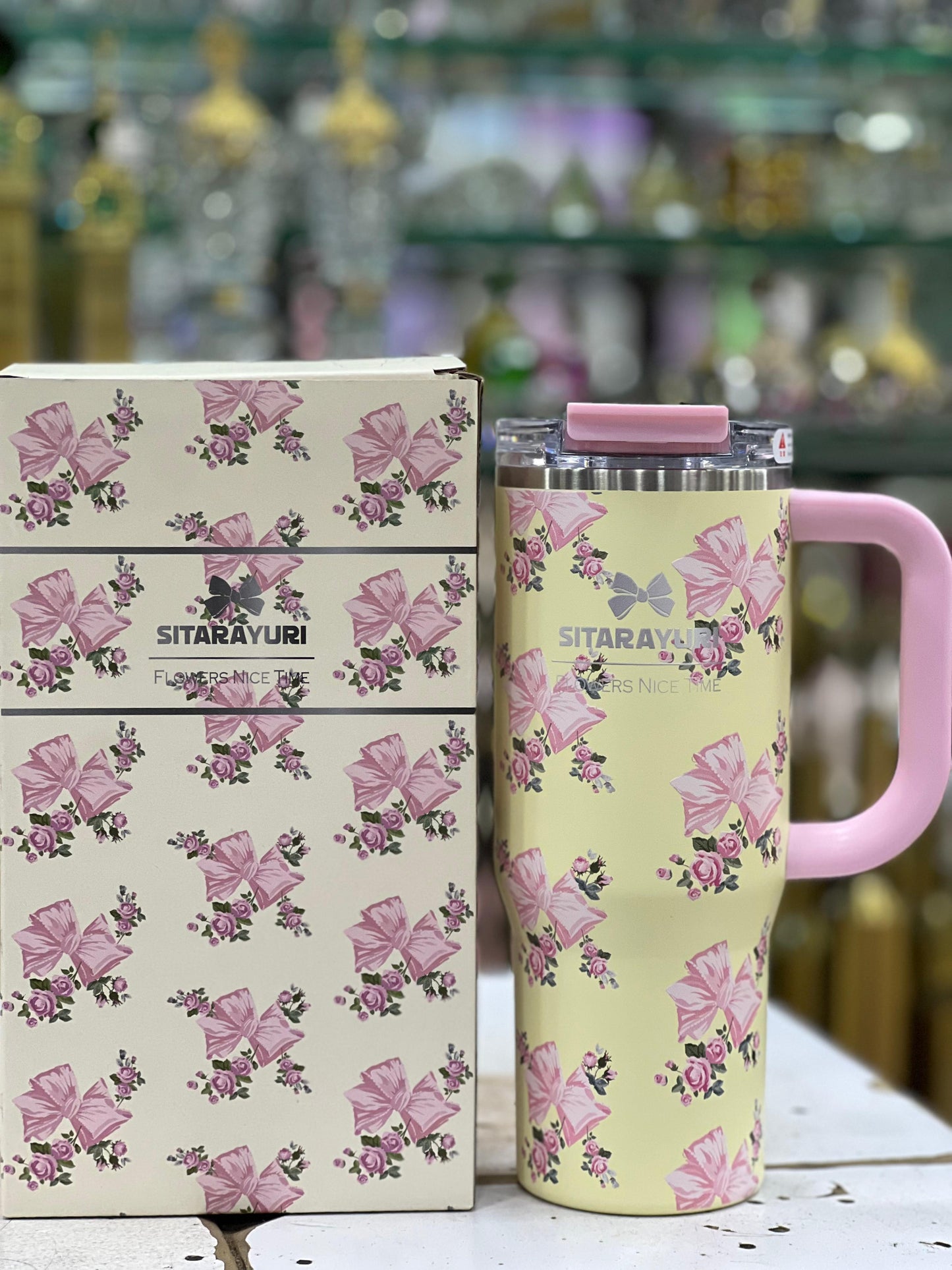 SITARAYURI Floral Travel Mug with Handle – Leakproof Coffee Tumbler 900ml
